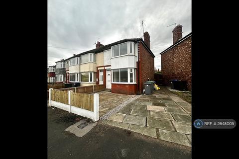 2 bedroom end of terrace house to rent, Whalley Lane, Blackpool, FY4