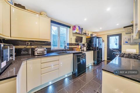 undefined, Marvels Lane, London, SE12