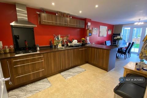 undefined, Forelle Way, Carshalton, SM5