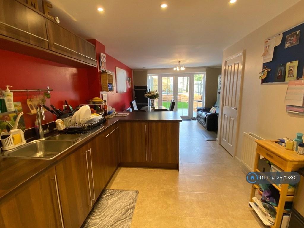 Kitchen Dining 2