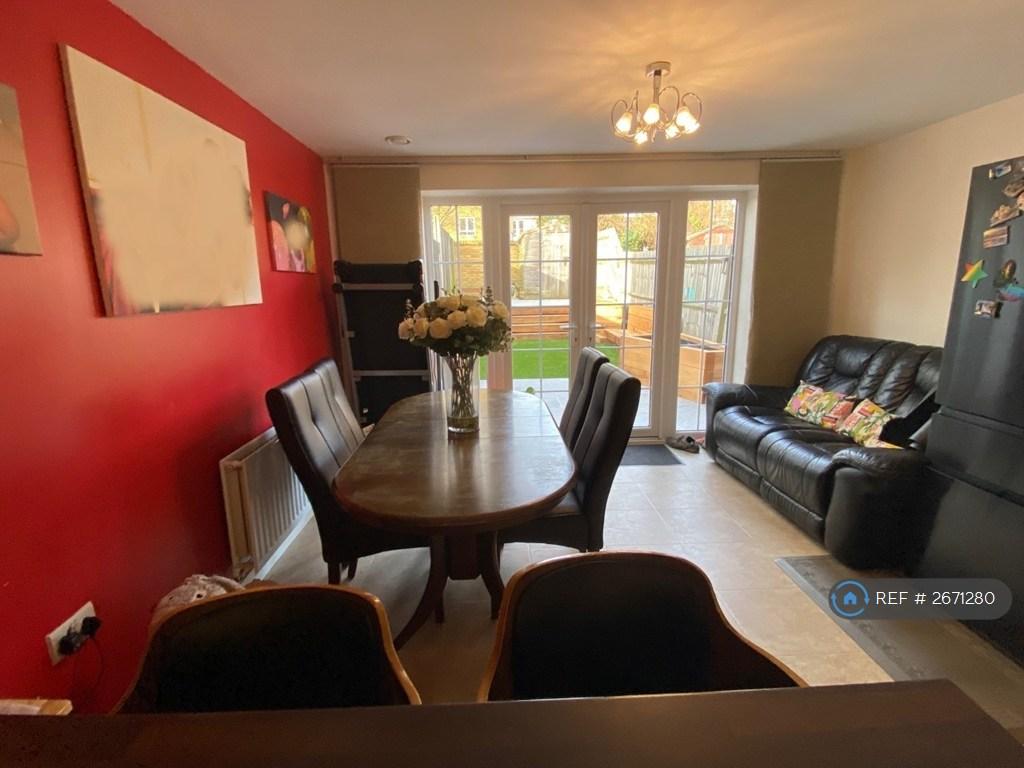 Kitchen Dining 3