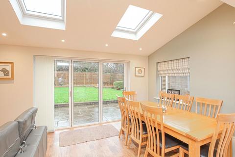 undefined, Briggs Close, Banbury, OX16 0BE