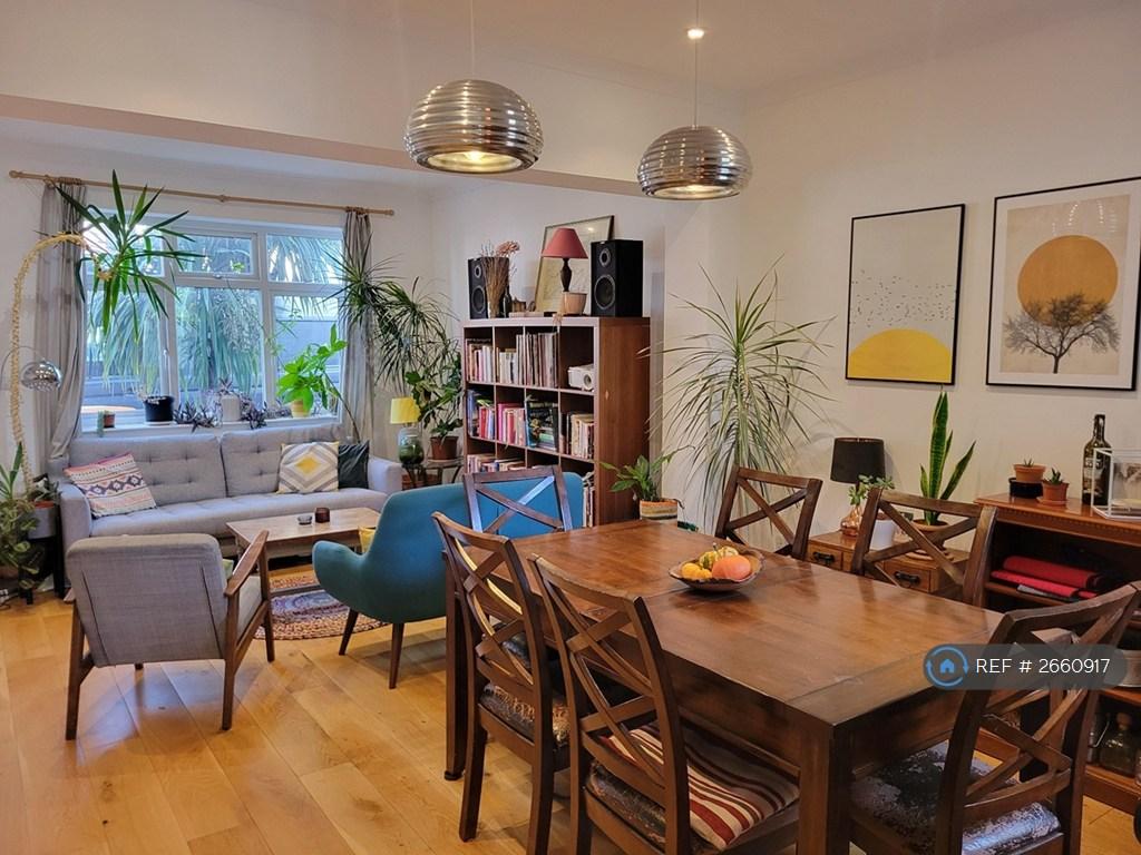 Open Plan Reception