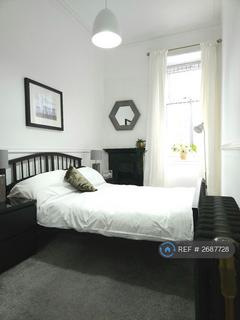2 bedroom flat to rent, Rowan Road, Glasgow, G41