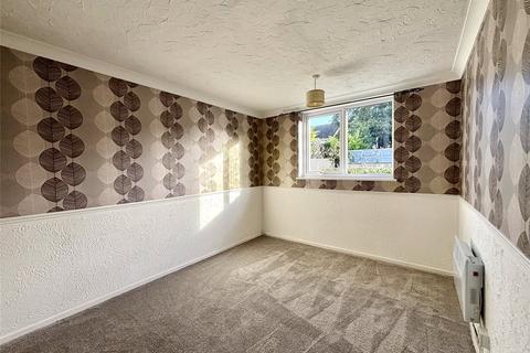 3 bedroom bungalow for sale, The Crescent, Gloucester GL3