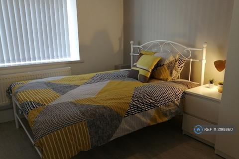 1 bedroom in a house share to rent, Kilvey Terrace, St. Thomas, Swansea, SA1