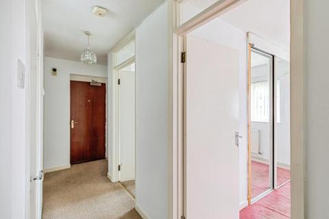 undefined, Pond Farm Close, Northampton, NN5