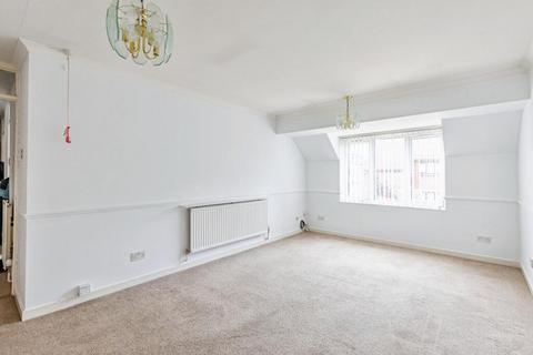 undefined, Pond Farm Close, Northampton, NN5