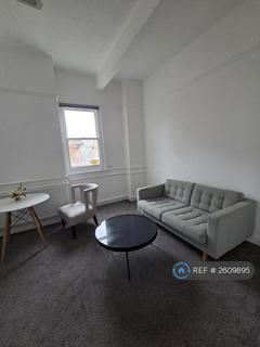 3 bedroom flat to rent, Cawnpore Street, London, SE19