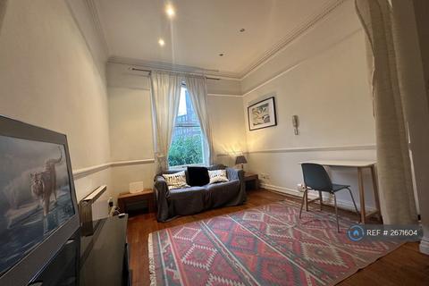 2 bedroom flat to rent, Haverstock Hill, London, NW3