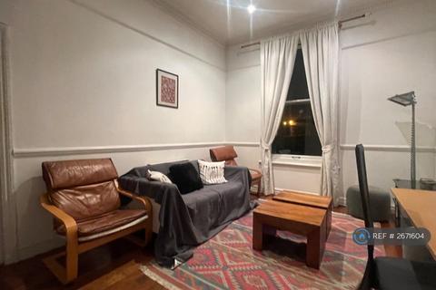 2 bedroom flat to rent, Haverstock Hill, London, NW3