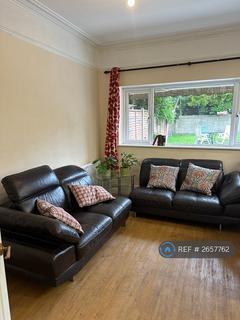 6 bedroom detached house to rent, Frederica Road, Bournemouth, BH9