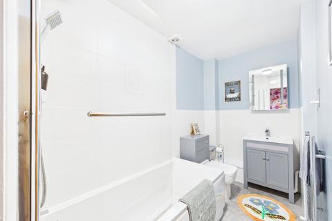 undefined, Lower Meadow, Quedgeley, Gloucester, Gloucestershire, GL2