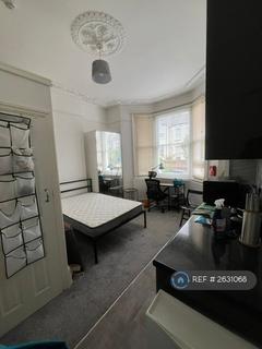 undefined, Umfreville Road, London, N4