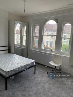undefined, Umfreville Road, London, N4