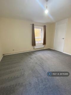 2 bedroom flat to rent, Tenby Close, Cambridge, CB1
