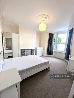5 bedroom terraced house to rent, Gloucester Road, Bristol, BS7