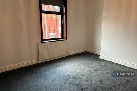 2 bedroom terraced house to rent, Dunkirk Lane, Leyland, PR25