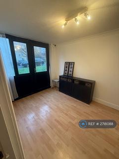 3 bedroom maisonette to rent, Acacia Road, London, N22