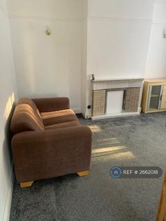 2 bedroom maisonette to rent, St. Andrews Road, London, NW9