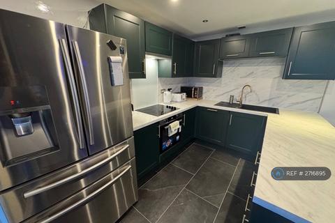 2 bedroom penthouse to rent, Middlewood Street, Salford, M5