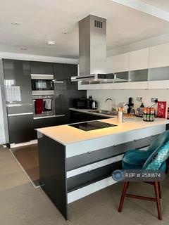 undefined, Blagrove Road, Teddington, TW11