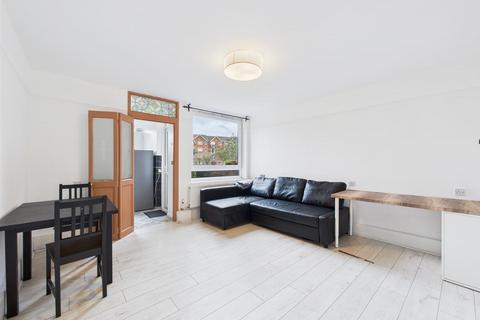 1 bedroom flat to rent, Reedham Close, London
