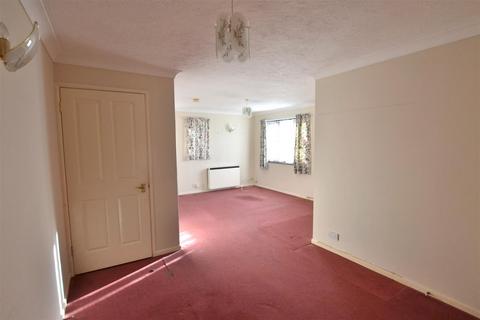 undefined, Annettes Croft, Fleet GU52