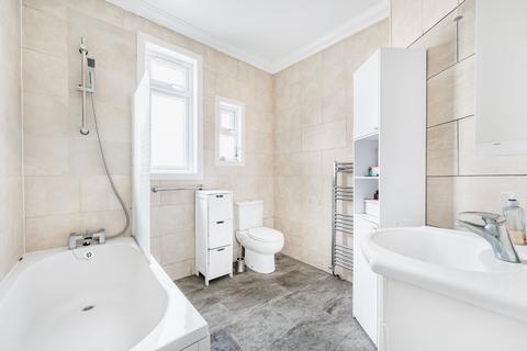 4 bedroom flat for sale, Tynemouth Street, London, SW6