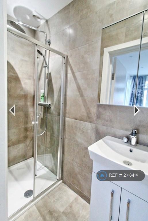 Ensuite Private Bathroom
