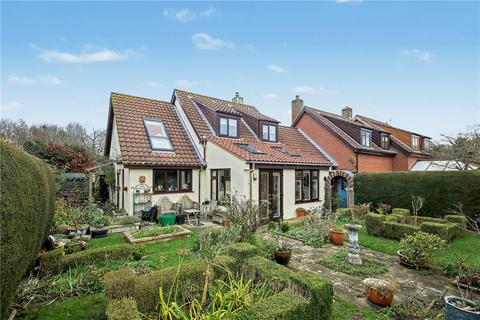 3 bedroom link detached house for sale, Steward Close, Saxlingham Nethergate, Norwich, Norfolk, NR15