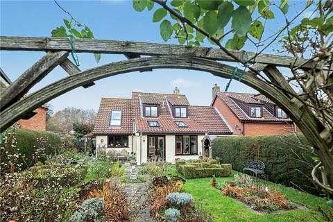 3 bedroom link detached house for sale, Steward Close, Saxlingham Nethergate, Norwich, Norfolk, NR15