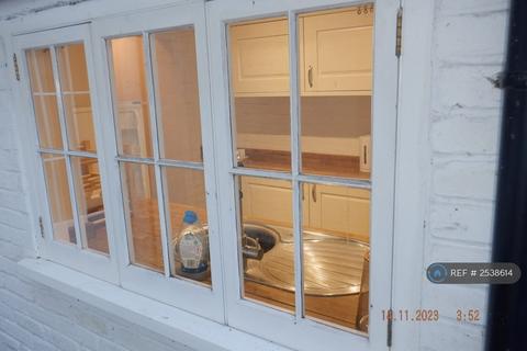 2 bedroom flat to rent, Northgate, Canterbury, CT1