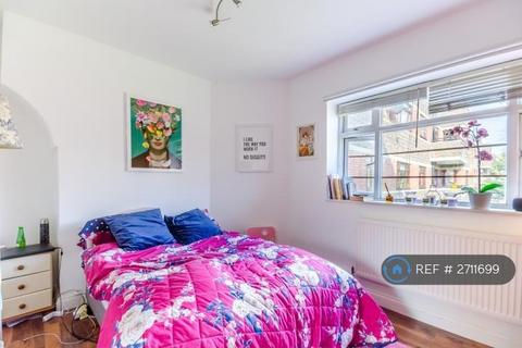 undefined, Nash House, London, SW4