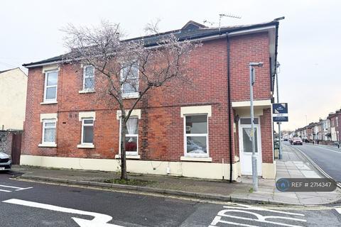 4 bedroom terraced house to rent, Twyford Avenue, Portsmouth, PO2