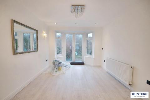 undefined, Ravenscroft Avenue, Wembley