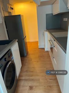 undefined, Hounslow, Hounslow, TW3