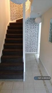 4 bedroom terraced house to rent, Mast House Terrace, London, E14