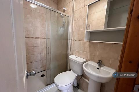 undefined, Hyde Terrace, Leeds, LS2