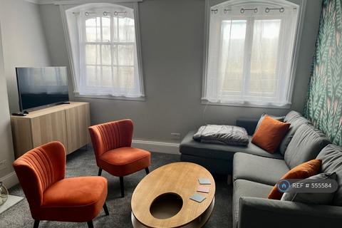 2 bedroom flat to rent, Portland Place, Brighton, BN2