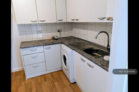 undefined, Sutton Dene, Hounslow, TW3