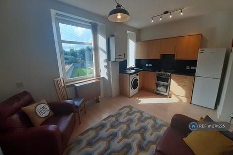 2 bedroom flat to rent, Abbey Place, Aberdeen, AB11