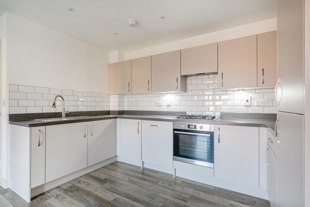 1388634-13-693fde...