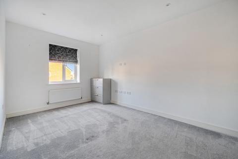 undefined, Bolton Drive, Reading RG2