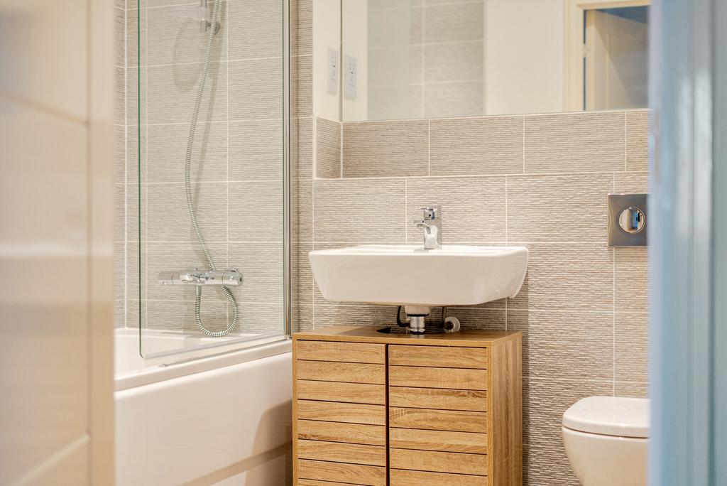 1388634-22-693fde...