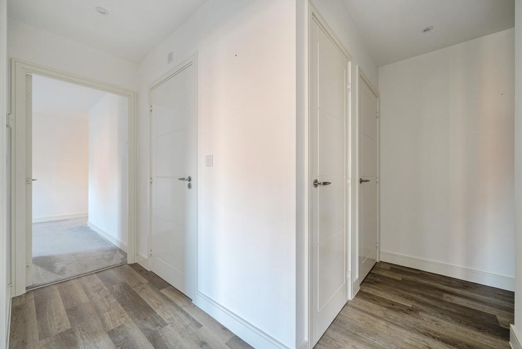 1388634-8-693fde7...