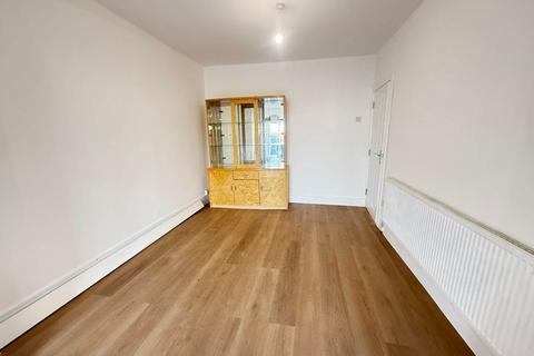 undefined, Myrtle Road, Feltham