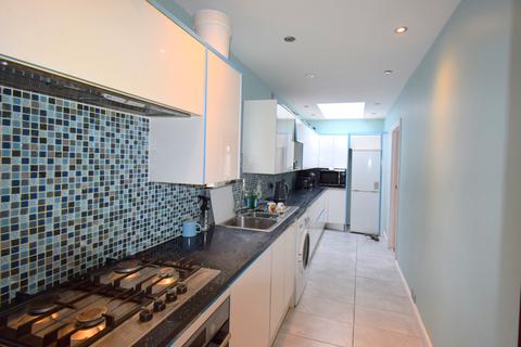 undefined, Clitheroe Avenue, Harrow HA2