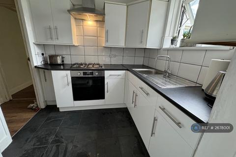 1 bedroom in a house share to rent, Uxbridge, Uxbridge, UB8