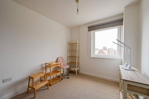 undefined, Forge Square, Docklands, London, E14